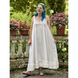 robe Clementine in True Magnolia Pearl - 1