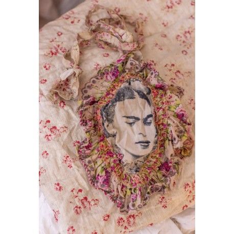 jabot Frida Pensando En Ti Magnolia Pearl - 1