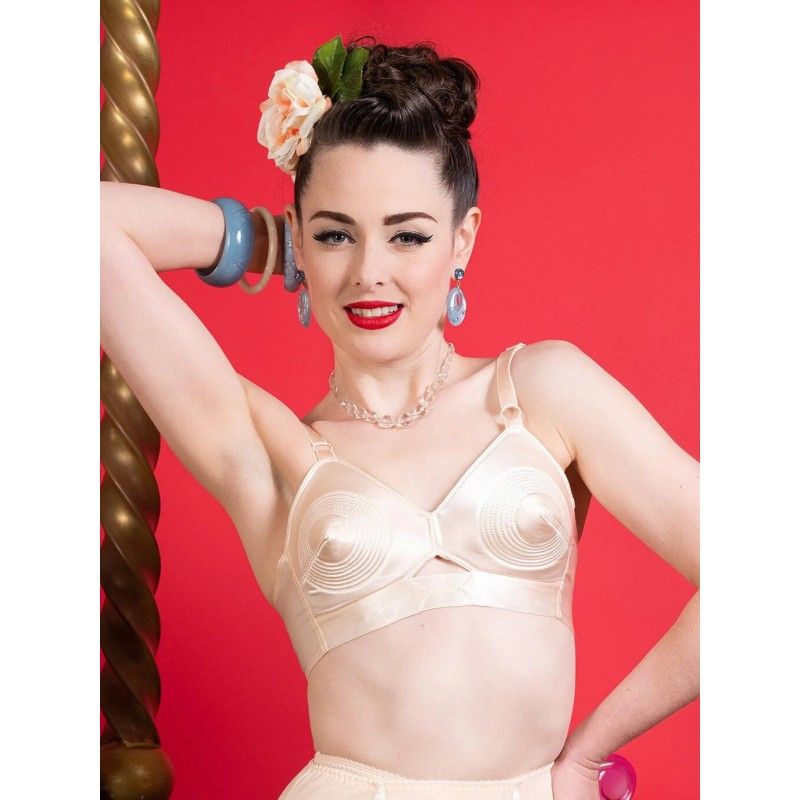 What Katie Did Padded Black Satin Bullet Bra L6035 32C : What Katie Did:  : Clothing, Shoes & Accessories